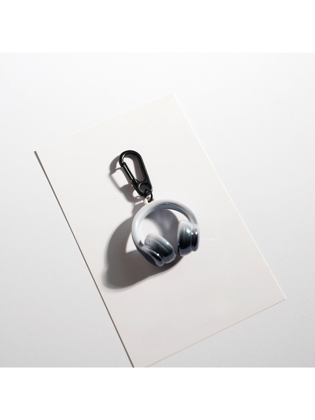 Keypus - Solid Color Headphone Shaped Keychain