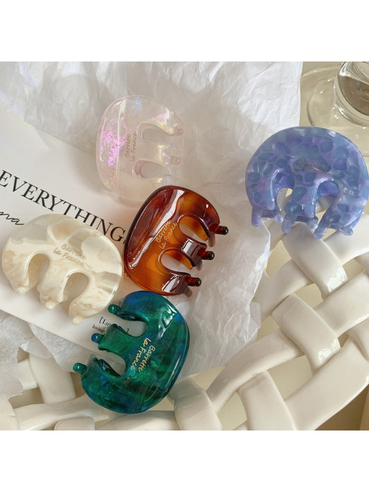 Beau - Cute Small M-Shaped Hair Clip
