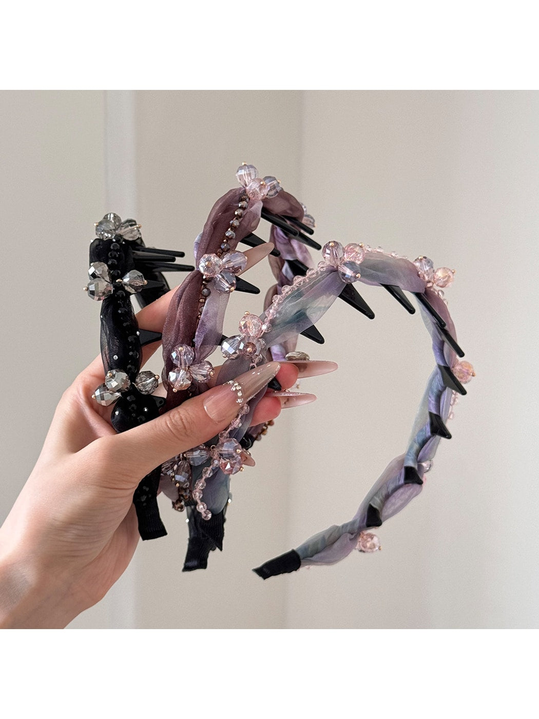 Gifty - Decorative Mesh With Beaded Detail Headband