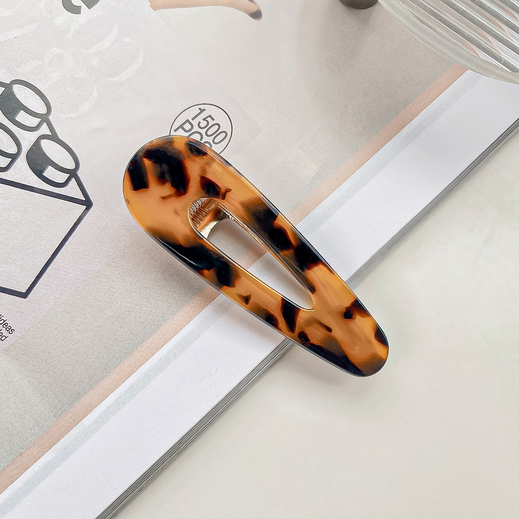 Beau - Glossy Teardrop Shaped Openwork Hair Clip