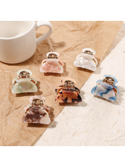 Beau - Mini Textured PVC Vintage Style Claw Clip