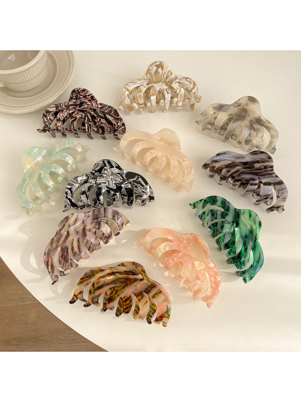 Beau - Vintage Pumpkin-Shaped Hair Clip