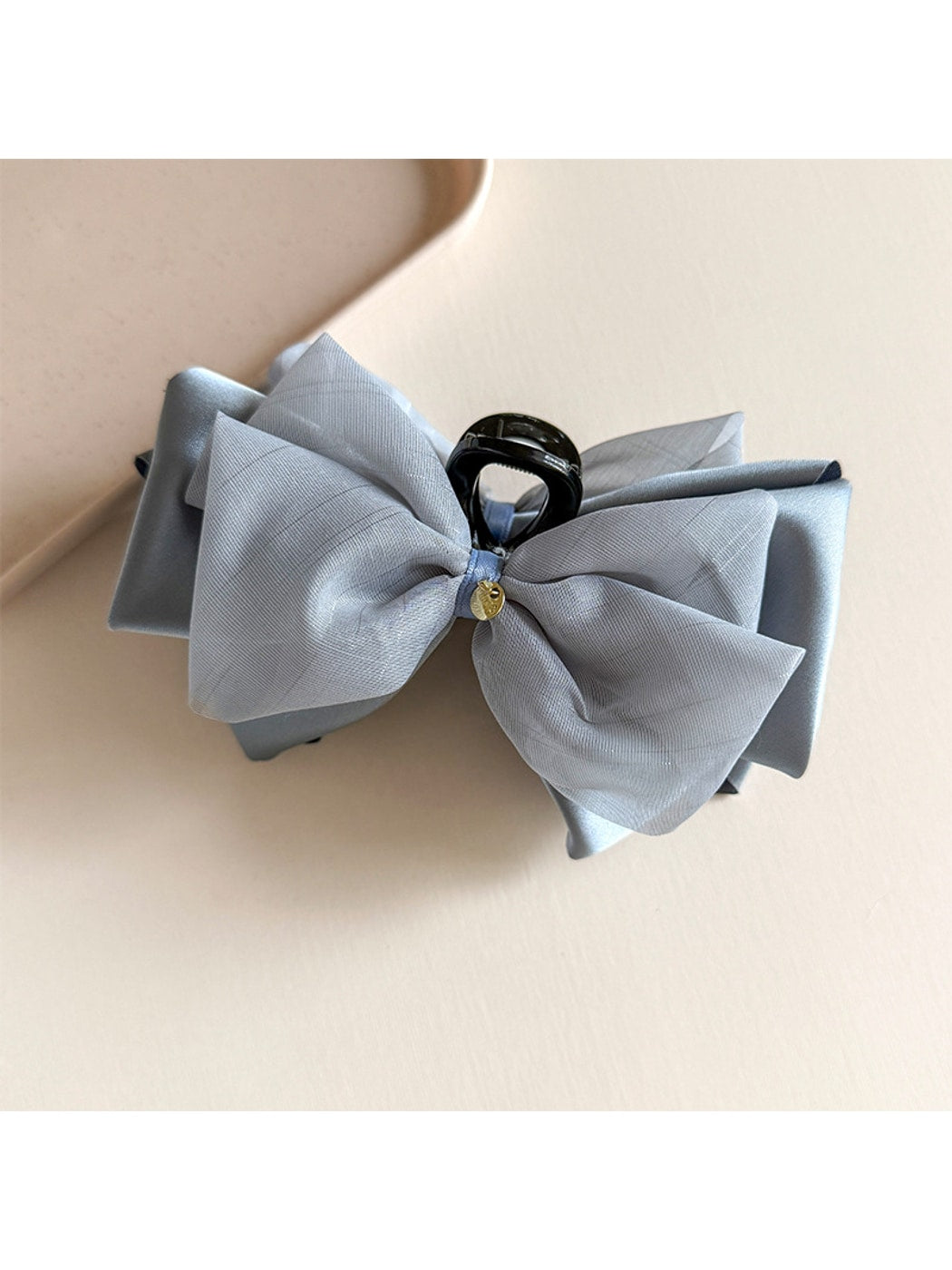 Beau - Dimensional Multi Layer Bow Hair Claw Clip