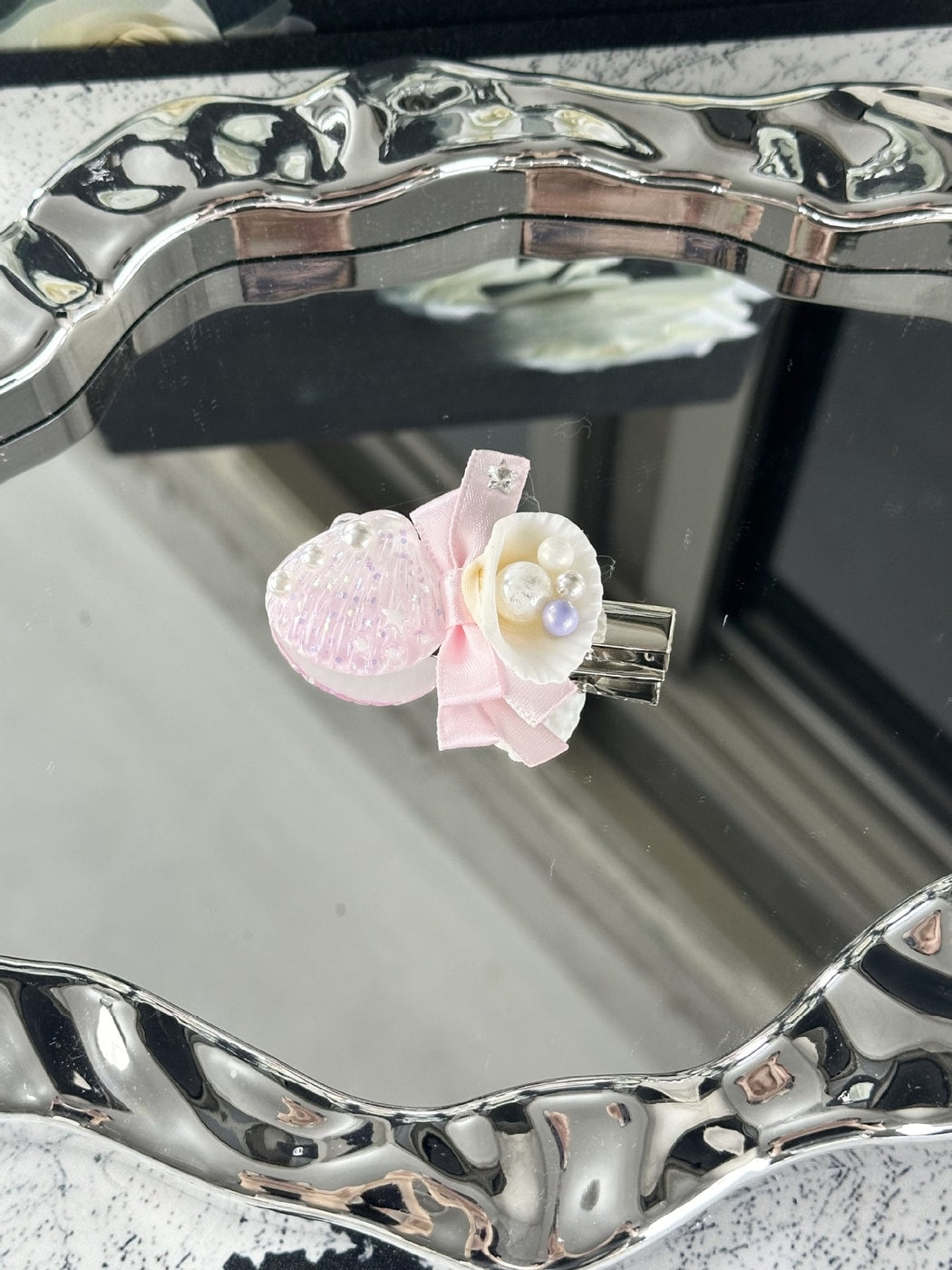 Beau - Ocean Style Bow Sea Motif Hair Clip