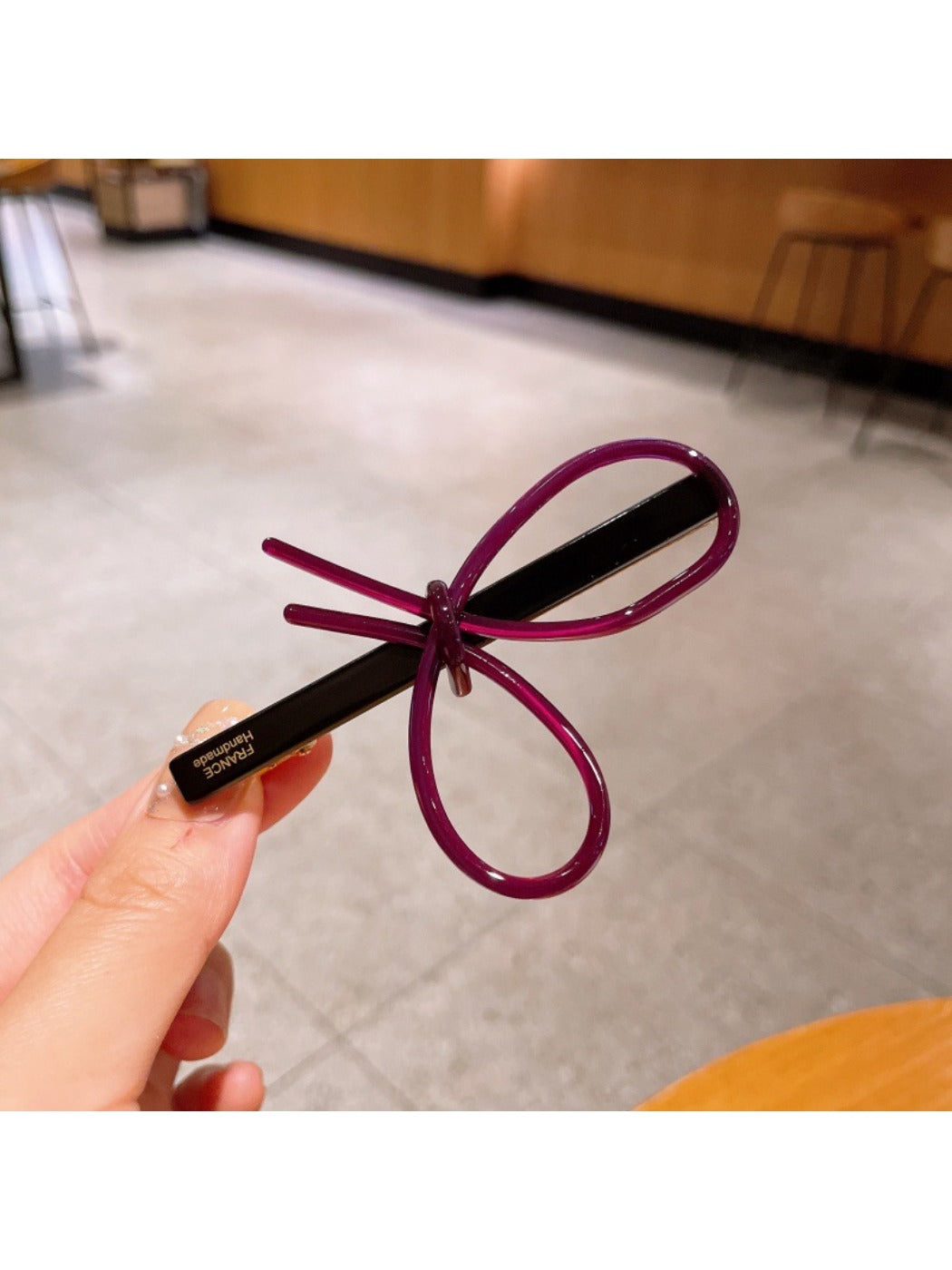 Beau - Minimalist Elegant Hair Clip