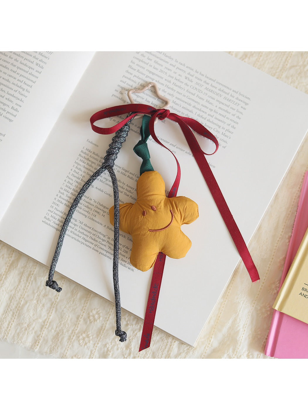 Keypus - Cute Smiley Face Pendant