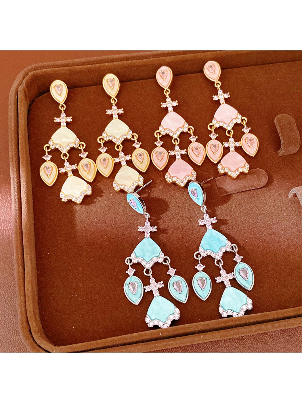 Earedge - Retro Layered Fan Motif Drop Earrings