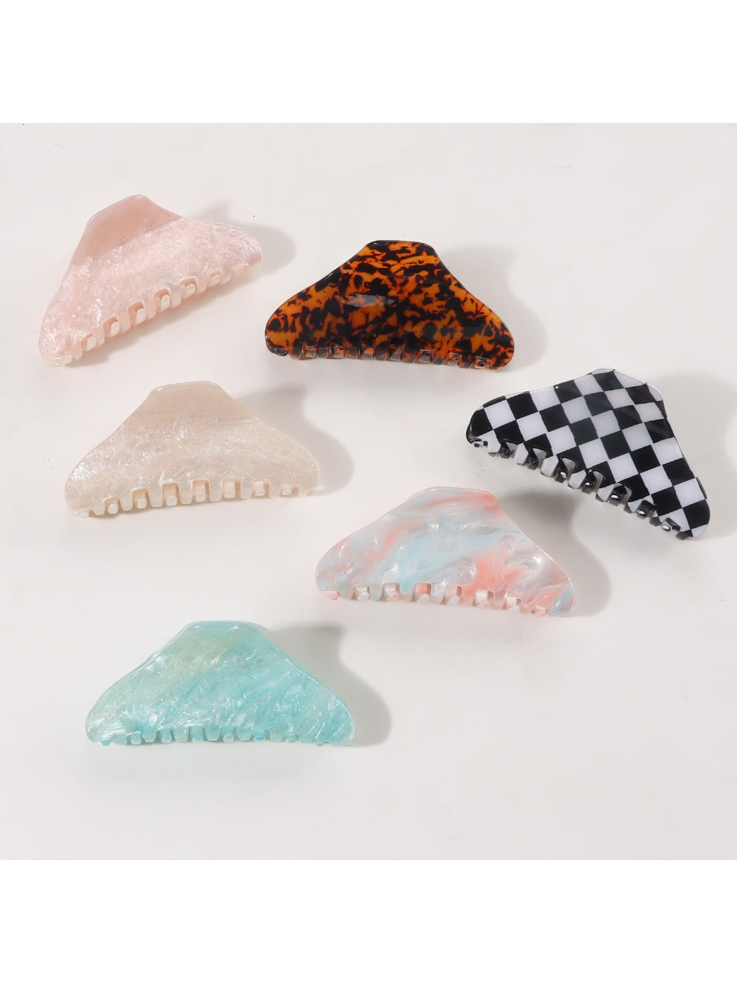 Beau - Stylish Crescent Shaped Hair Claw Clip