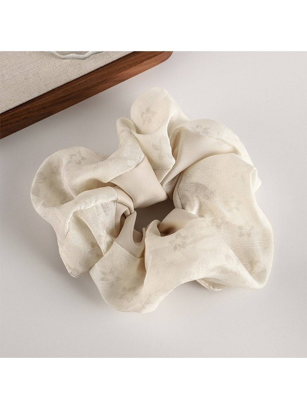 Gifty - Mesh Satin Jacquard Texture Patchwork Scrunchie