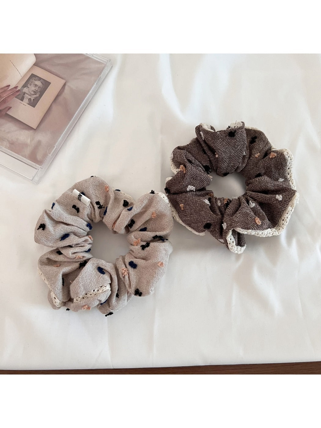 Gifty - Sweet Fashion Chic Scrunchie