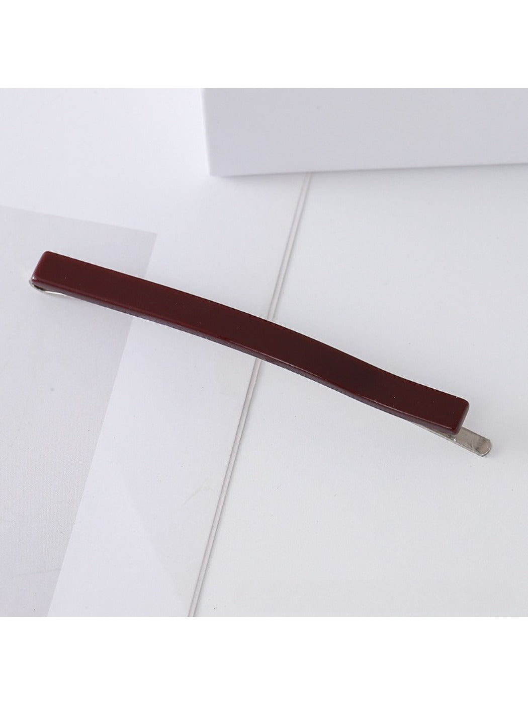 Beau - Chic Minimalist Square Hair Clip