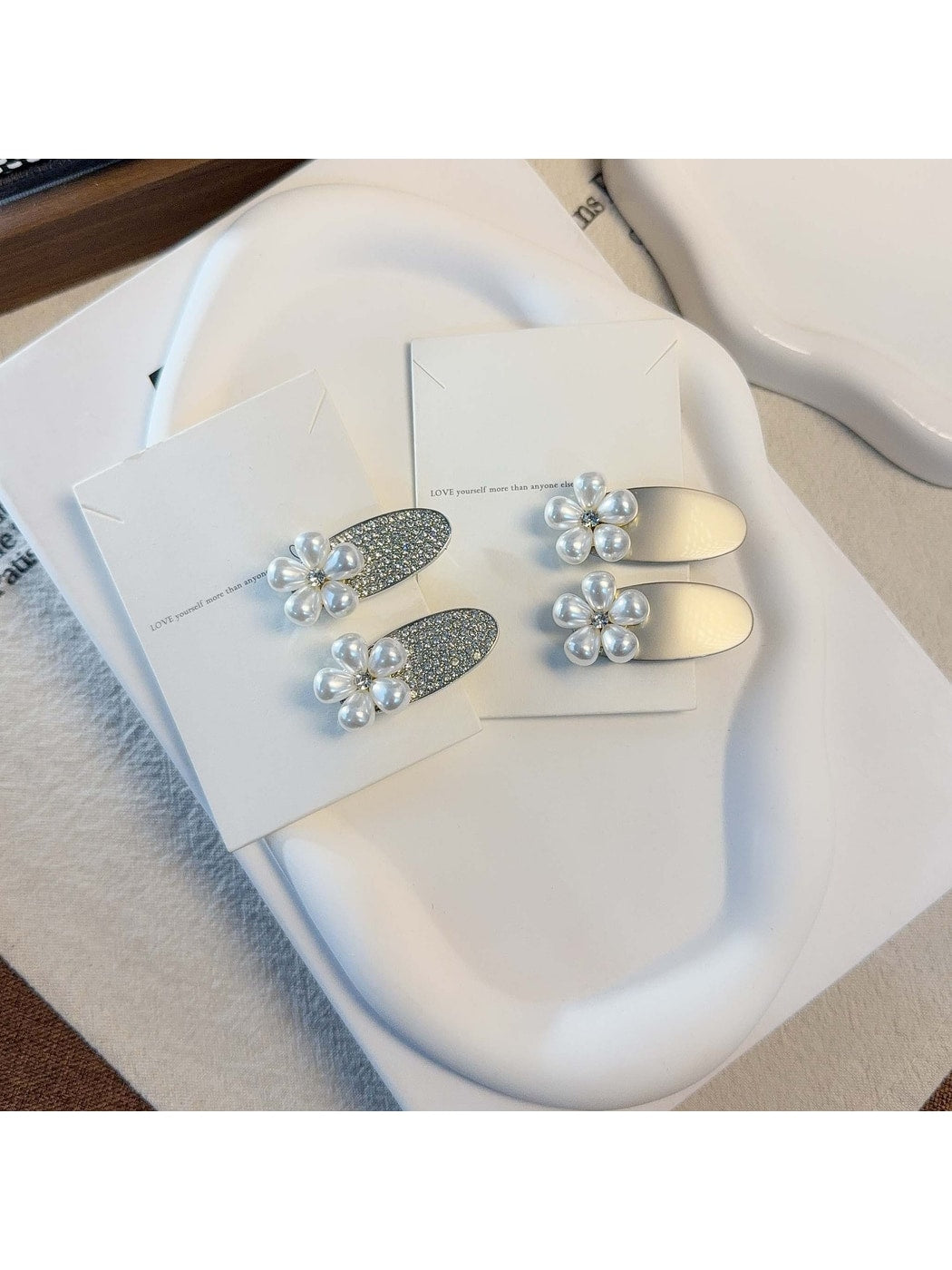Beau - Sweet Style Rounded Flower Design Hair Clip