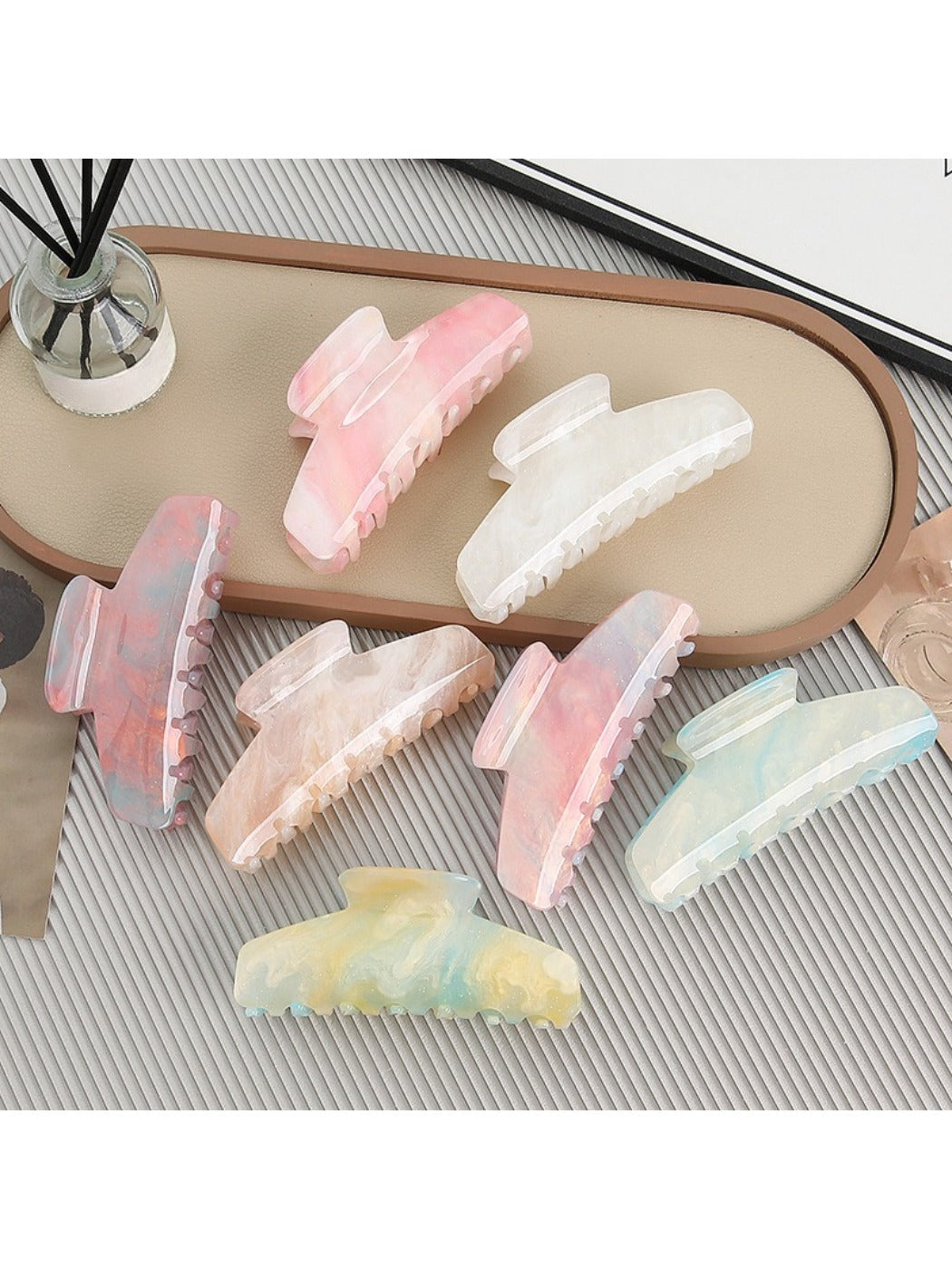 Beau - Ombre Minimalist Claw Clip