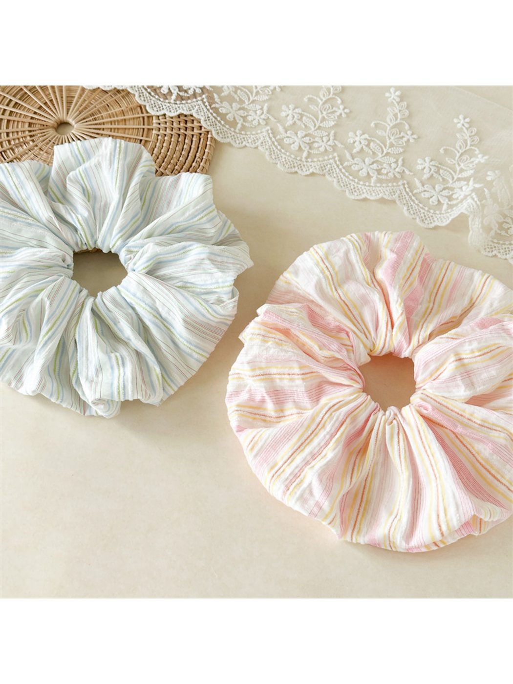 Gifty - High Elastic Striped Scrunchie