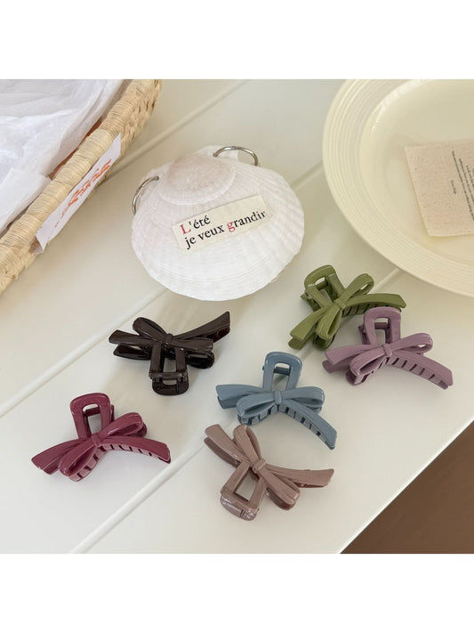 Beau - Glossy Bow Shape Plastic Claw Clip