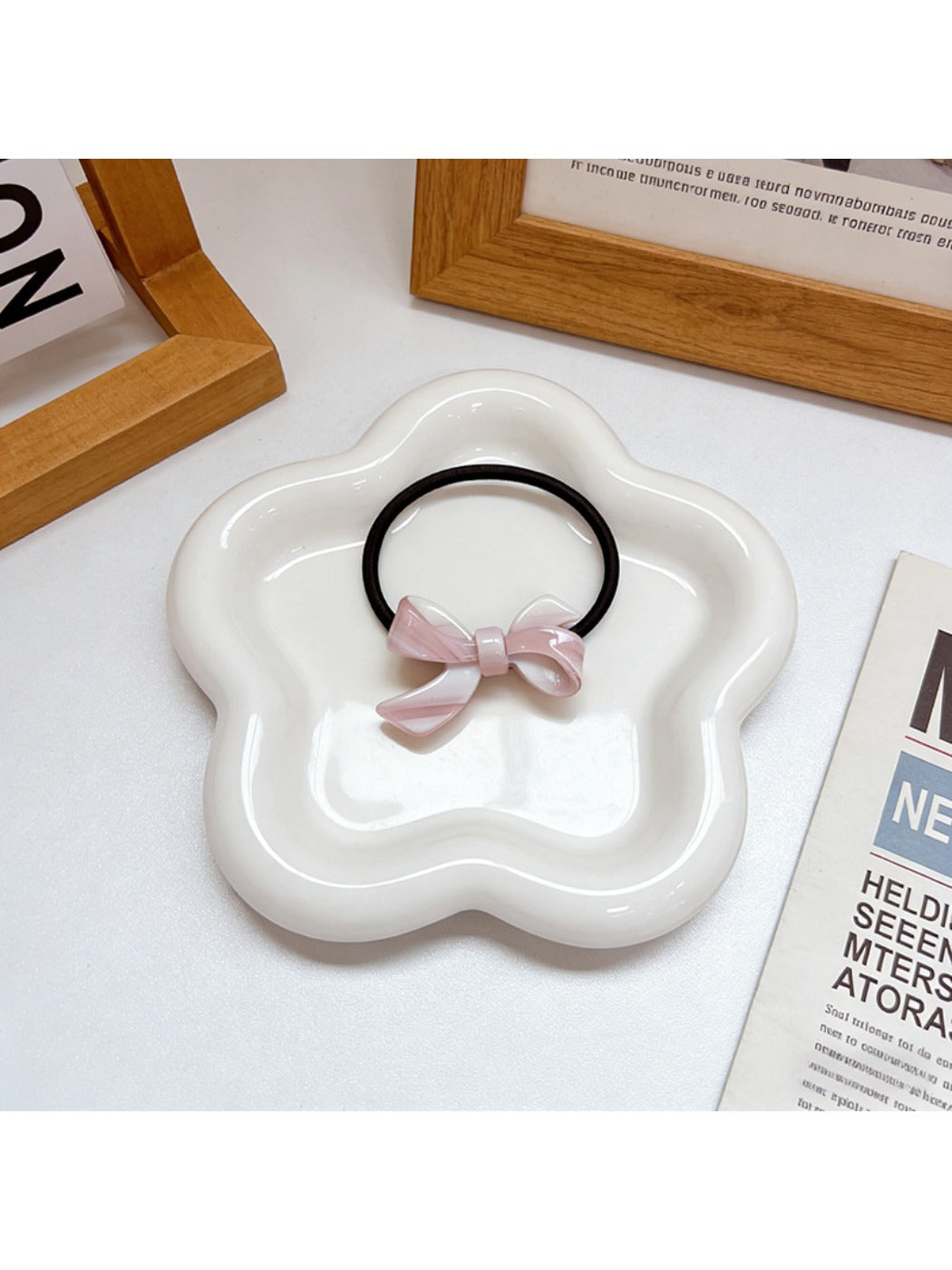 Gifty - Colorful Bow-Shaped Hair Tie