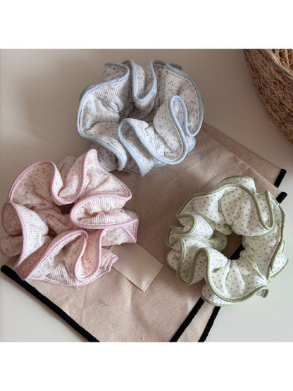 Gifty - Irregular Edge Printed Fabric Scrunchie