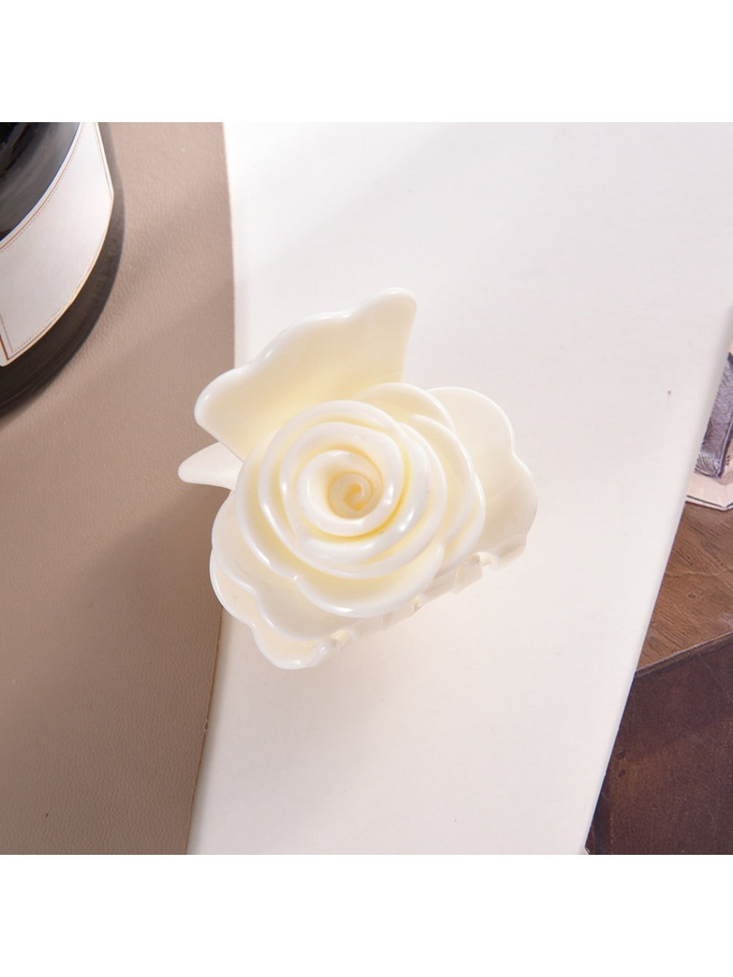Beau - Rose Shaped Hair Claw Clip