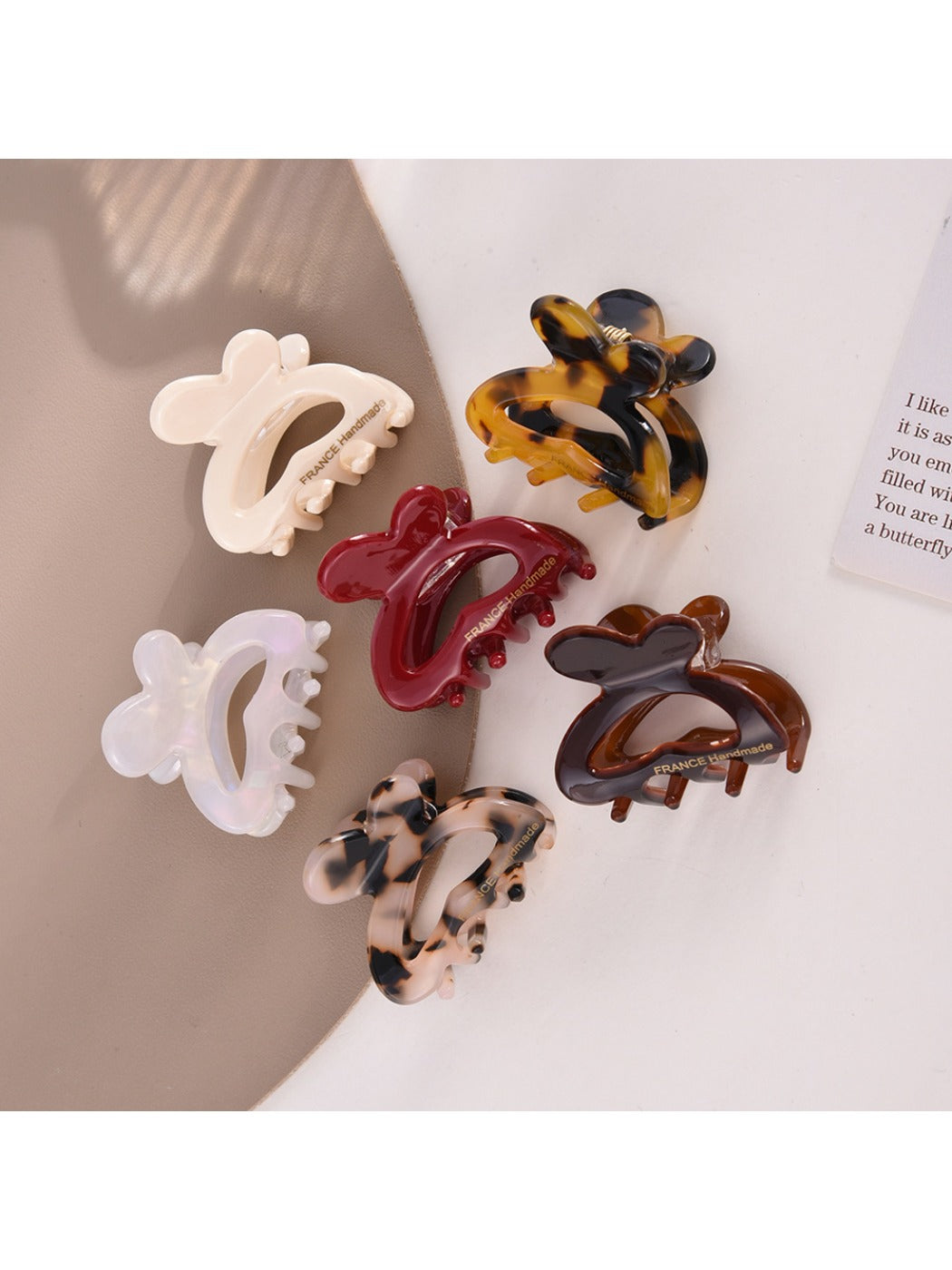 Beau - Adorable Openwork Bunny Ear Claw Clip
