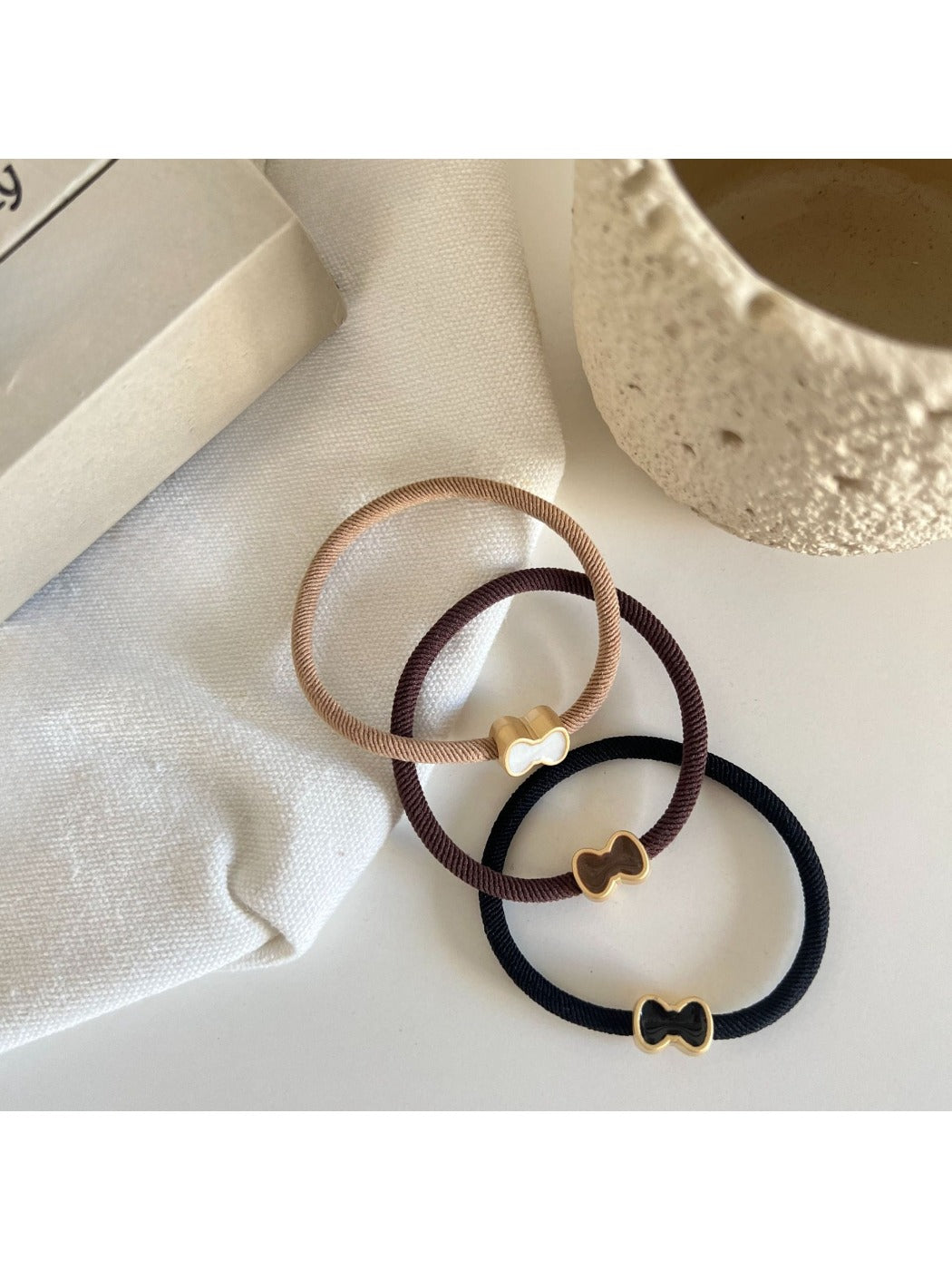 Gifty - Stylish Simple Hair Tie