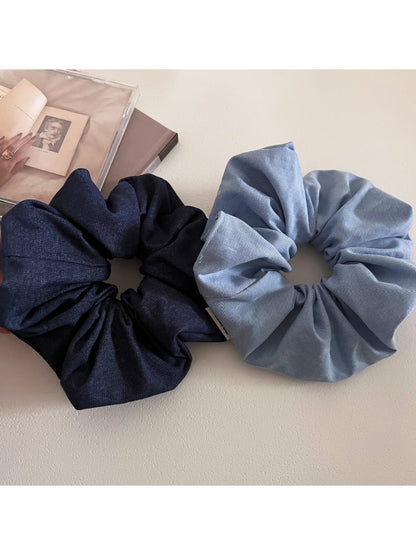 Gifty - Versatile Soft Sweet Scrunchie