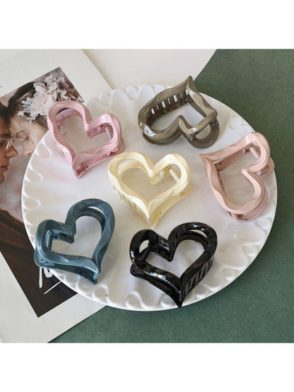 Beau - Sweet Style Heart Form Plastic Claw Hair Clip