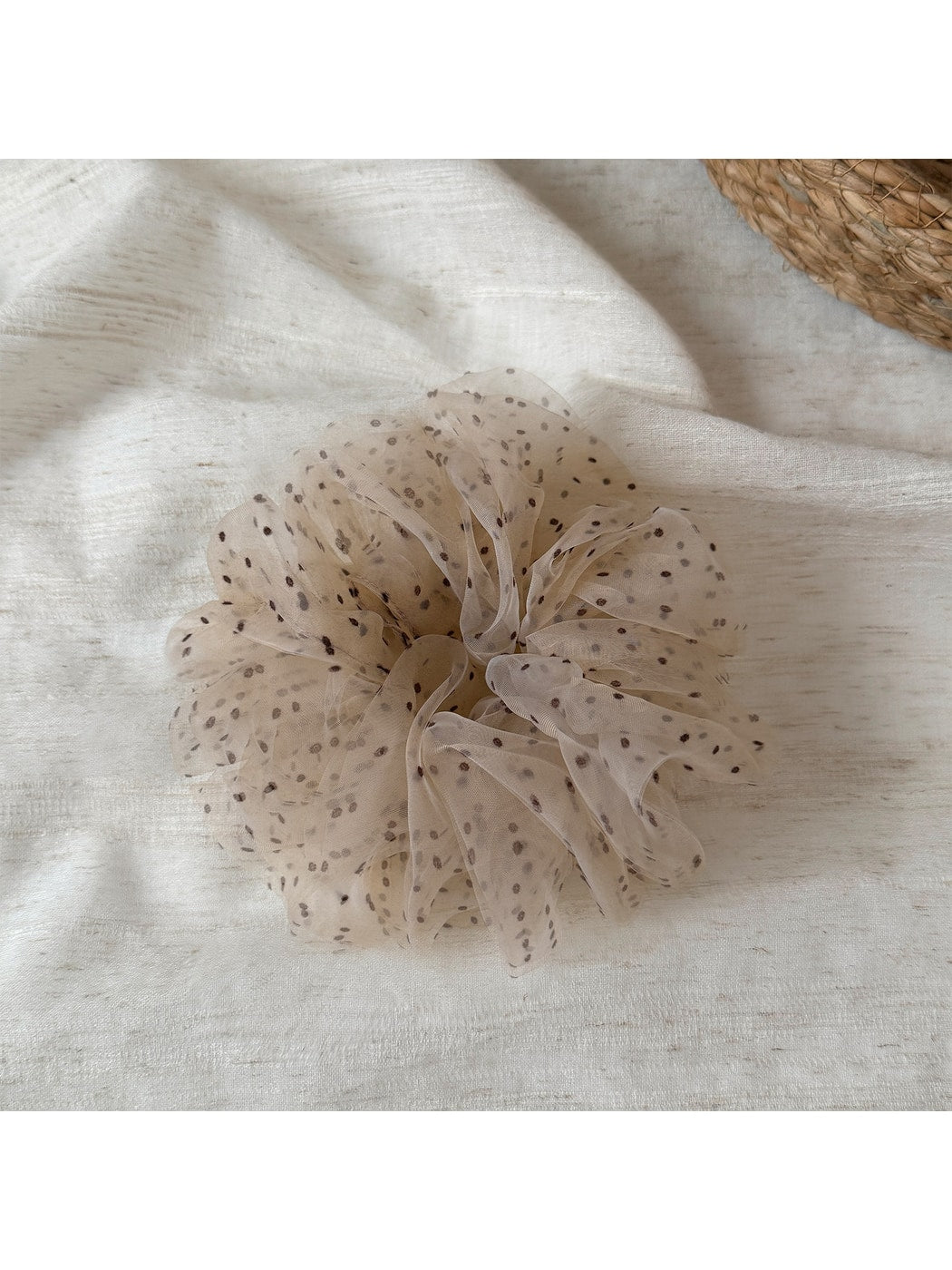 Gifty - Polka Dot Mesh Ruffled Ponytail Hair Scrunchie