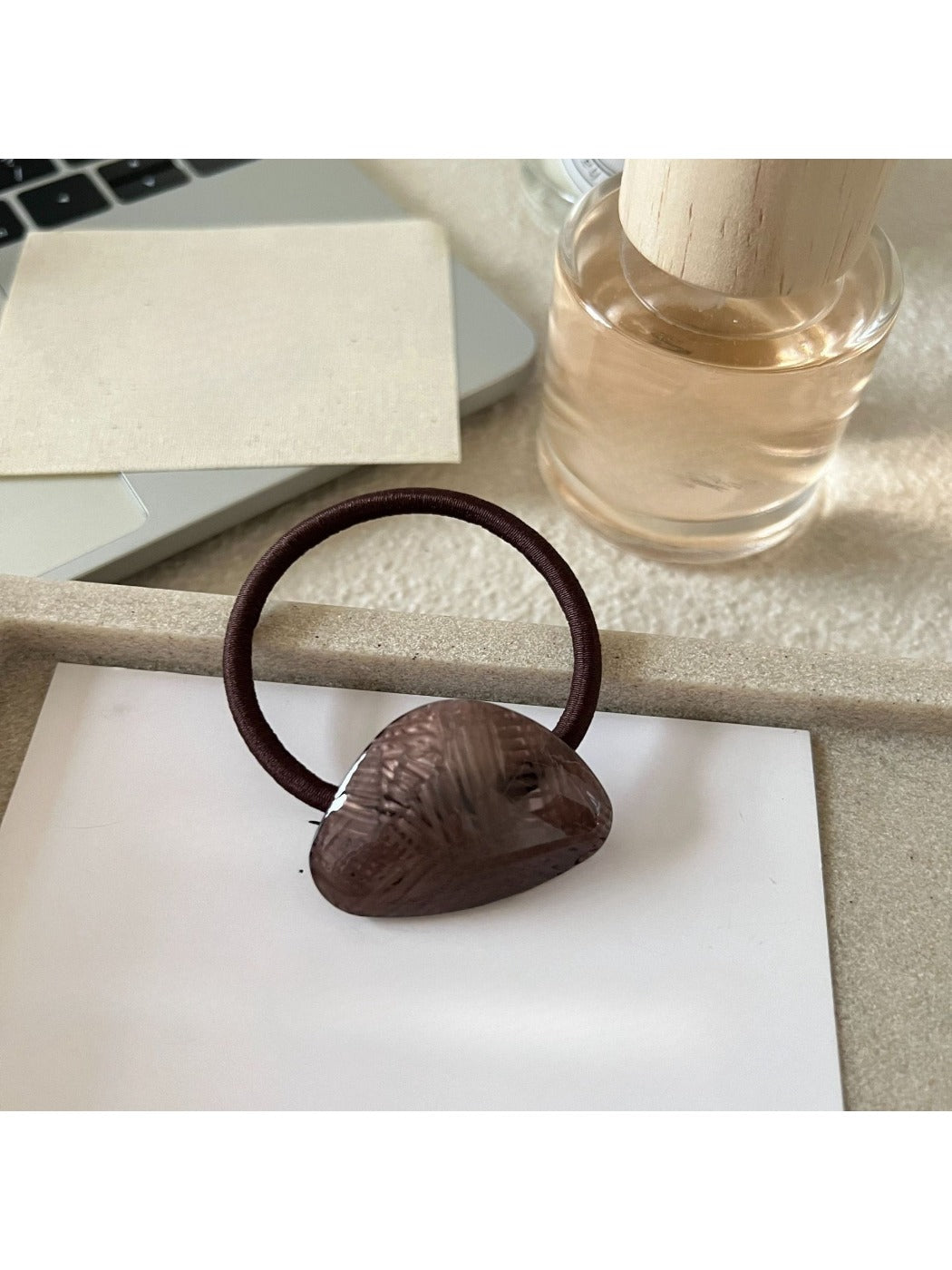 Gifty - Textured Acetate Oval Hair Tie