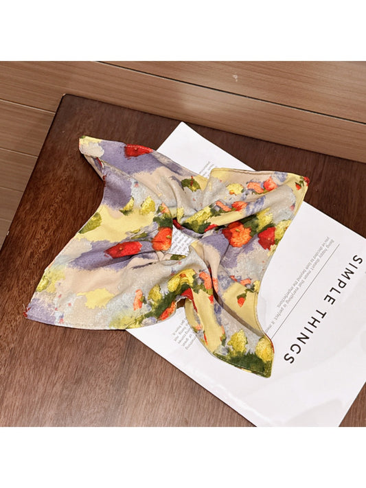 Gifty - Vintage Oil Painting Floral Square Scrunchie