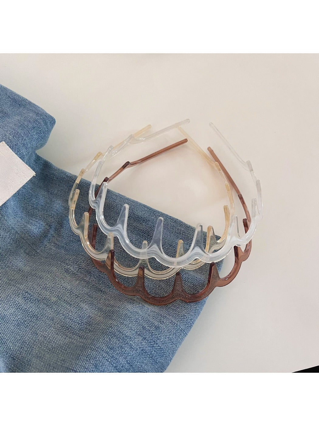Gifty - Minimalist Solid Color Wavy Headband