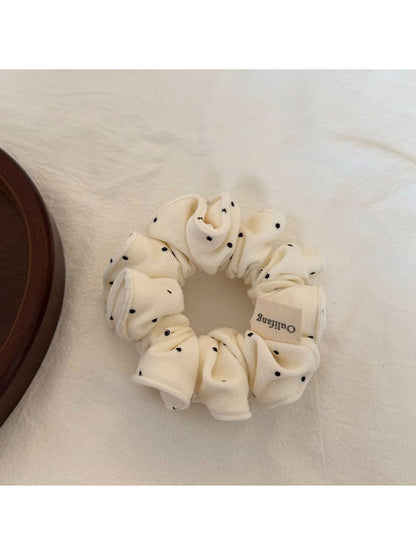 Gifty - Rounded Polka Dot Polyester Fashion Scrunchie