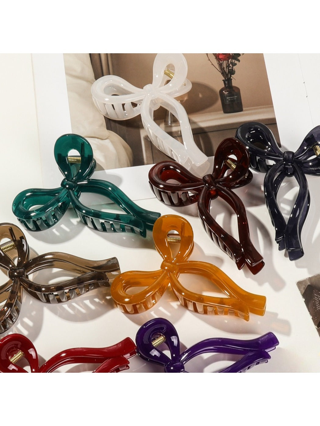 Beau - Large Hollow Out Bow Style Claw Clip