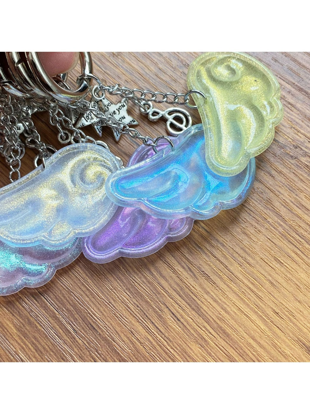 Keypus - Acrylic Alloy Wing Music Note Bag Charm Keychain