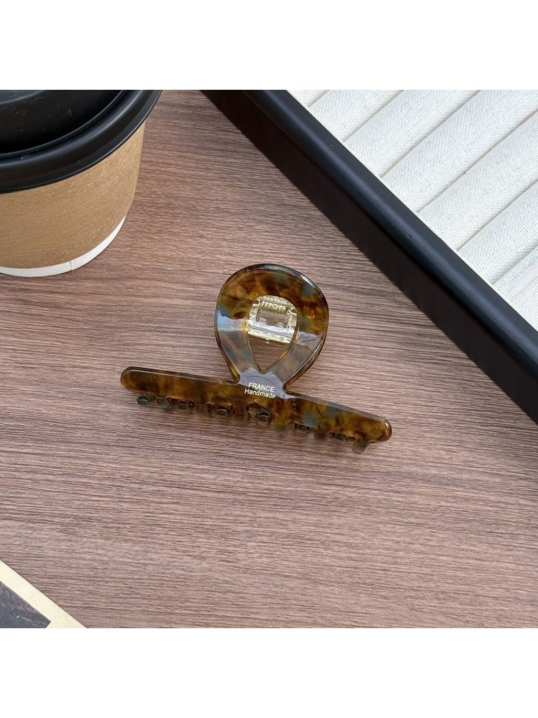 Beau - Stylish Versatile Acetate Hair Clip