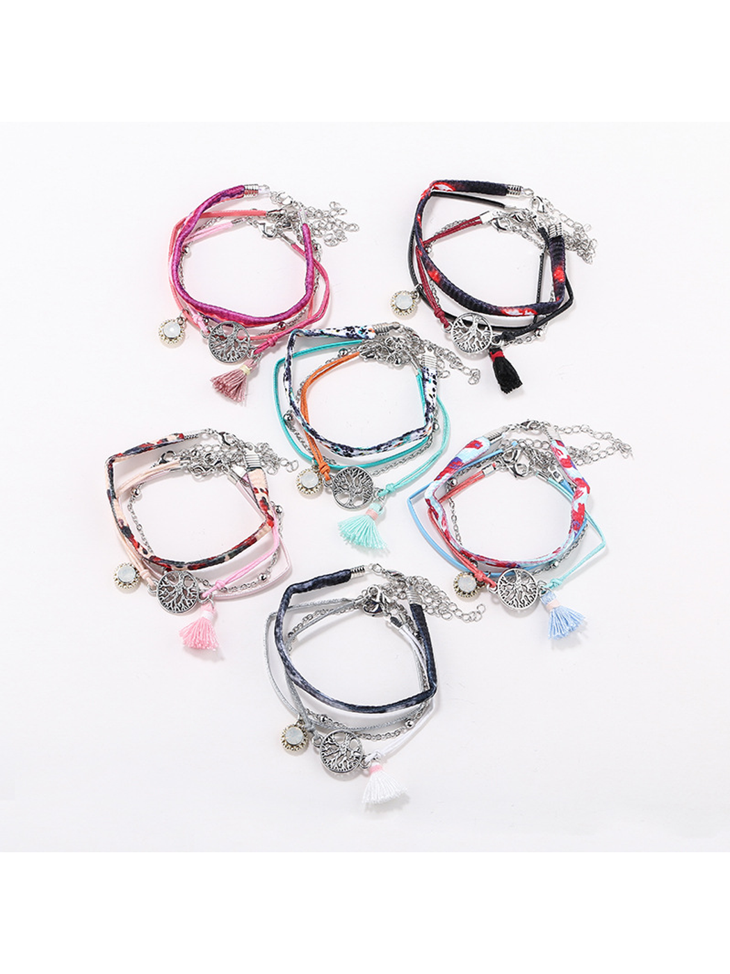 Lovra - Stylish Tree Shaped Tassel Beaded Bracelet