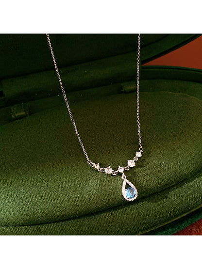 Nozari - Alloy Drop Pendant Clavicle Chain Necklace