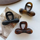 Beau - Cutout Bow Tie Hair Claw Clip