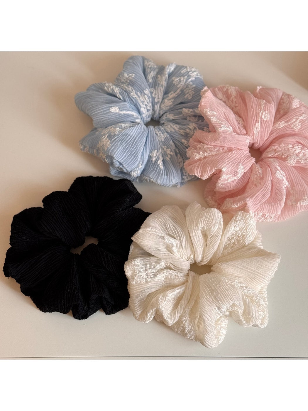 Gifty - Irregular Ruched Embroidered Hair Scrunchie