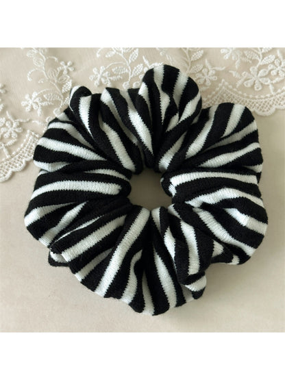 Gifty - Sweet Soft Striped Hair Ties
