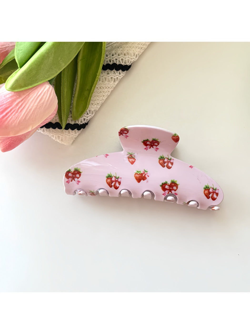 Beau - Sweet Floral Claw Clip