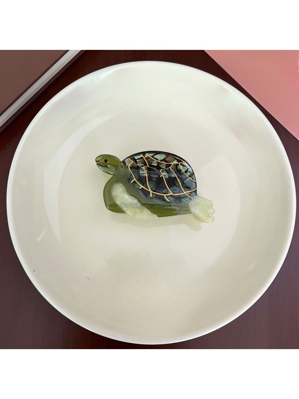 Beau - Adorable Turtle Hair Clip