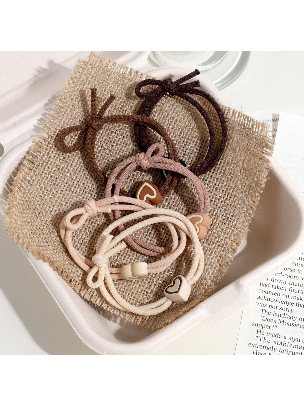 Gifty - Elastic Heart Detail Ponytail Polyester Hair Tie