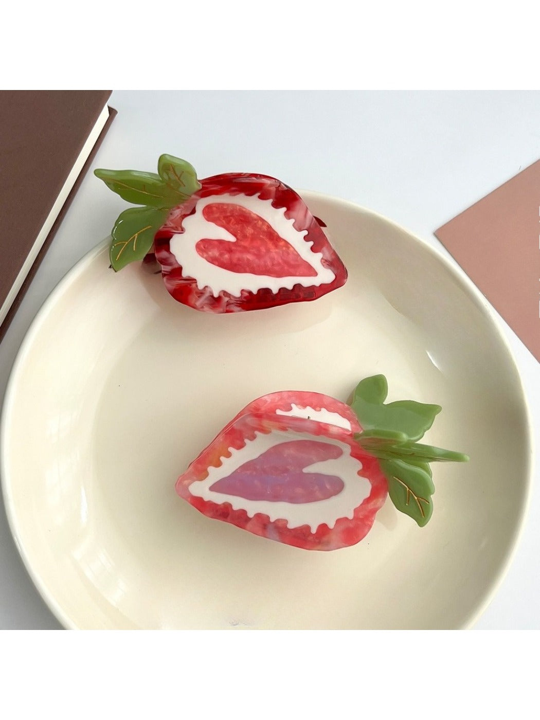 Beau - Strawberry Heart Hair Clip