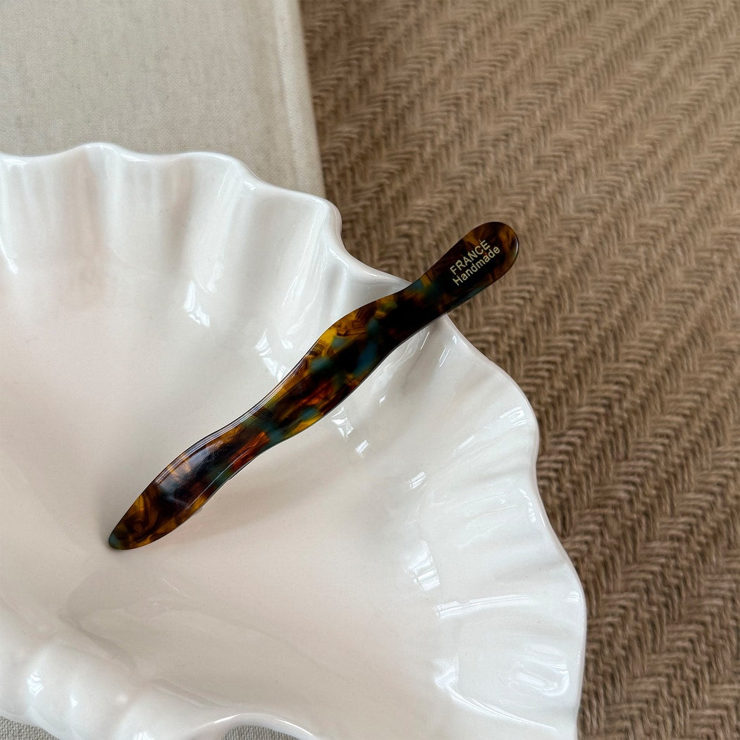 Beau - Wavy Acetate Fiber French Barrette