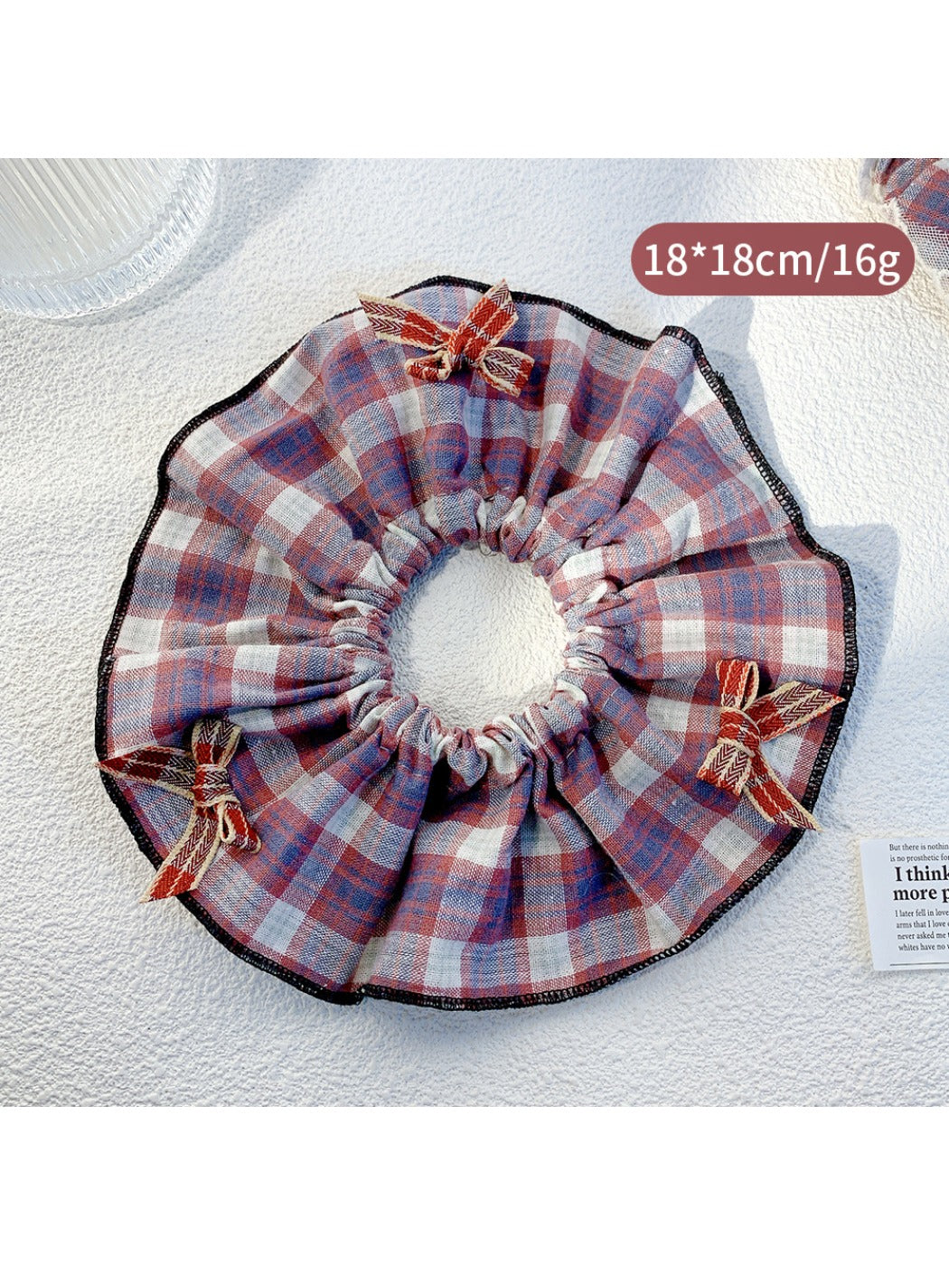 Gifty - Vintage Bow Checkered Scrunchie