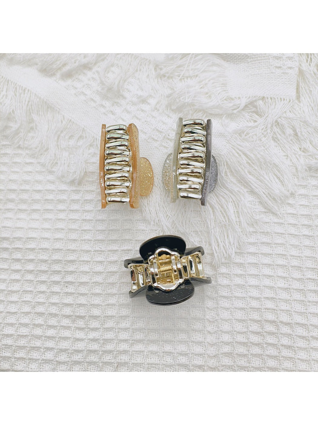 Beau - Semicircle-Shaped Fashionable Medium Hair Clip