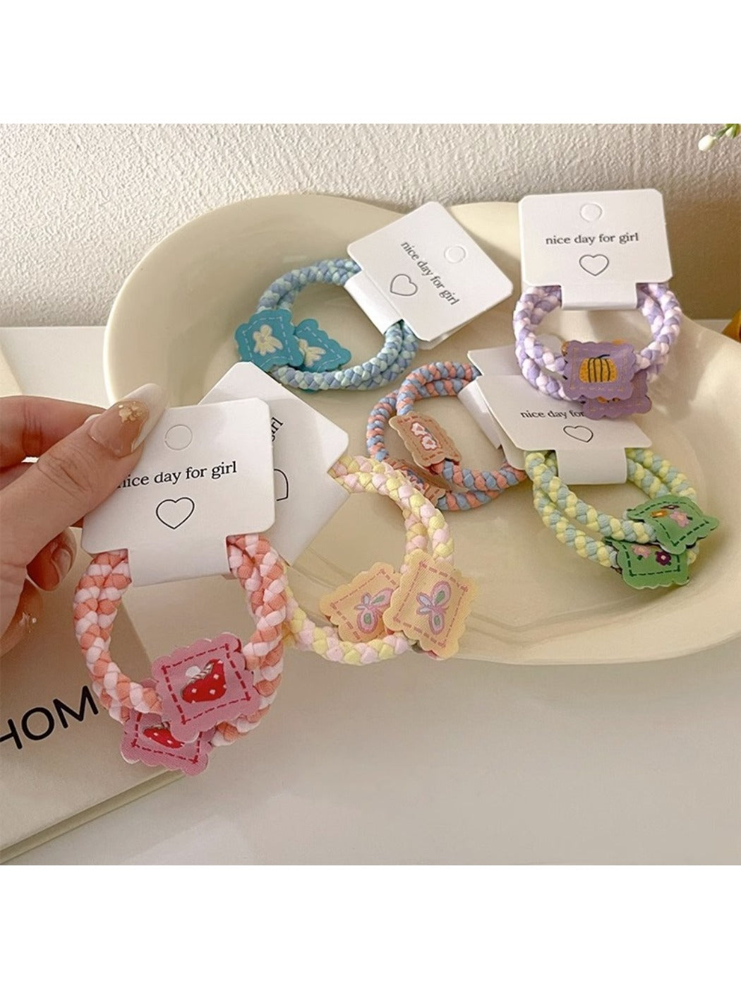 Gifty - Colorful Patterned Hair Ties - 2 Pack