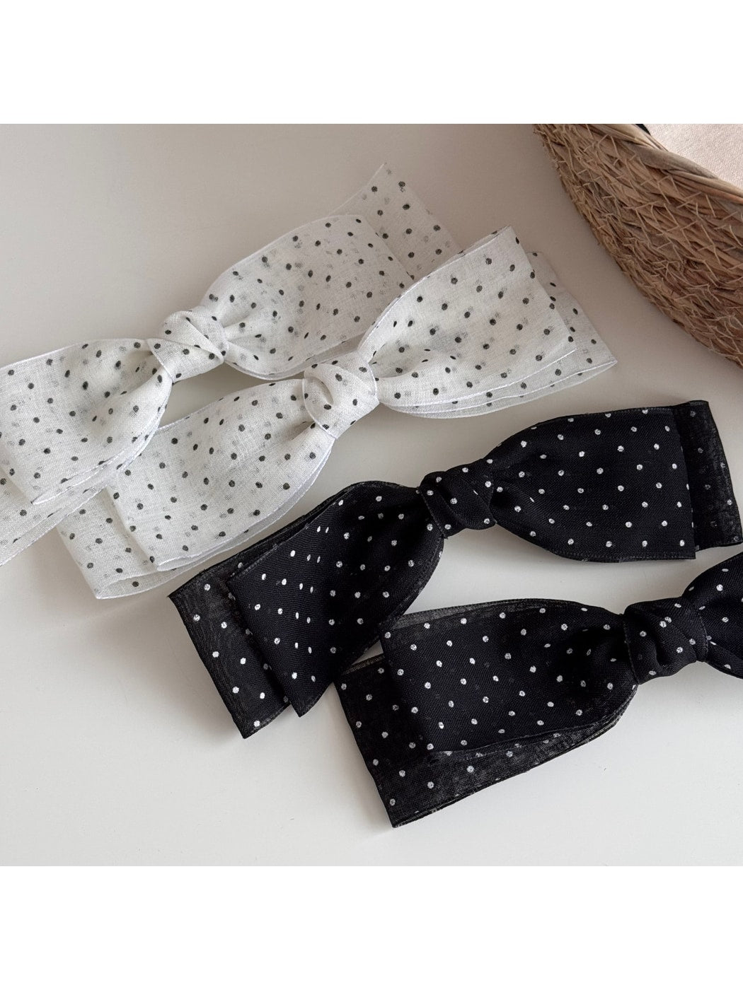 Beau - Sweet Dotted Bow Spring Top Hair Clip