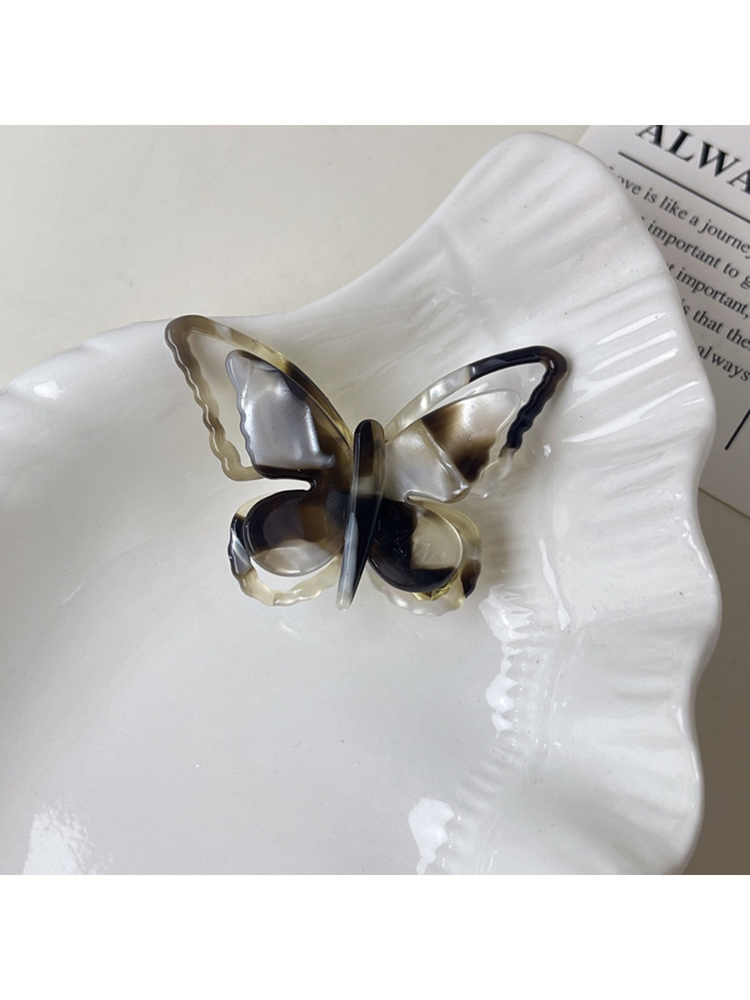Beau - Charming Colorful Butterfly Shaped Hair Clips