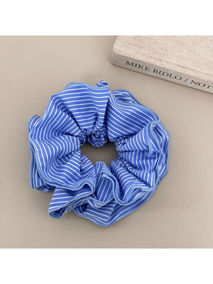 Gifty - Fashionable Fabric Striped Scrunchie